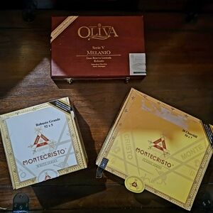 Montecristo and Oliva Cigar Box Set